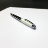 Шариковая ручка Duel White от Nina Ricci